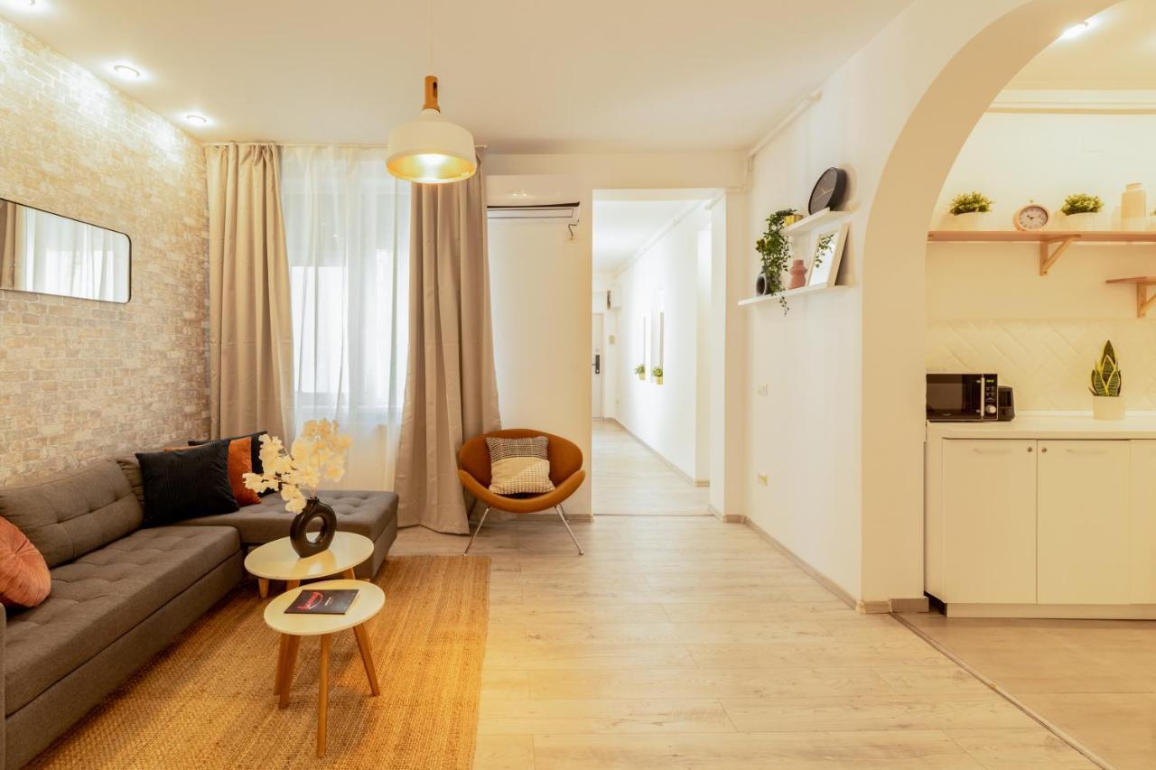 Ideal Stay: Spacious 2Br Apt Near Calea Victoriei Bucharest Exterior photo