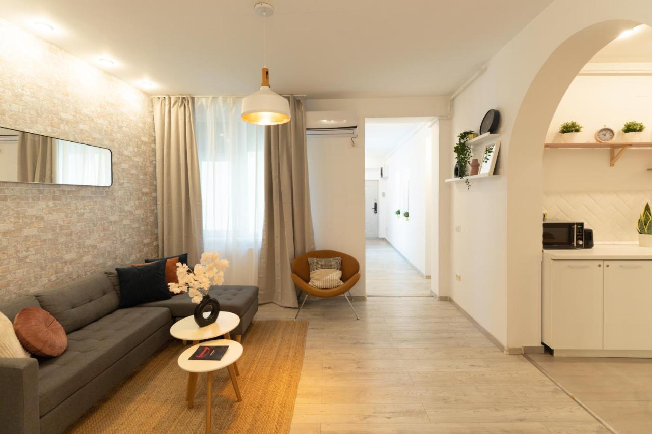 Ideal Stay: Spacious 2Br Apt Near Calea Victoriei Bucharest Exterior photo